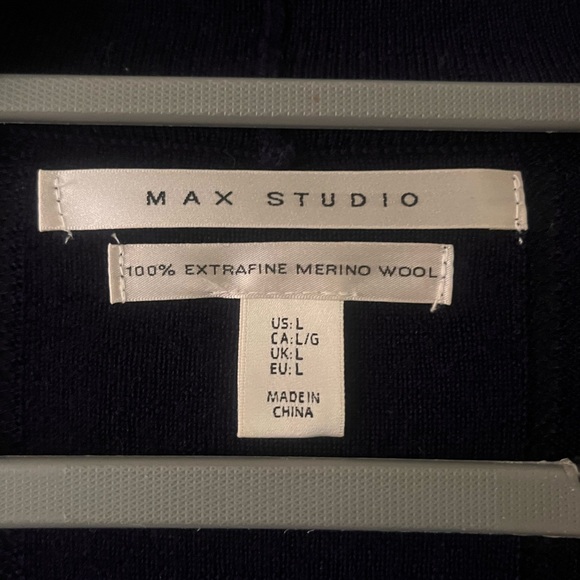 Max Studio 100% Extra-fine Merio Wool  Blue Women's Cardigan Sweater, 30" long - Picture 4 of 4